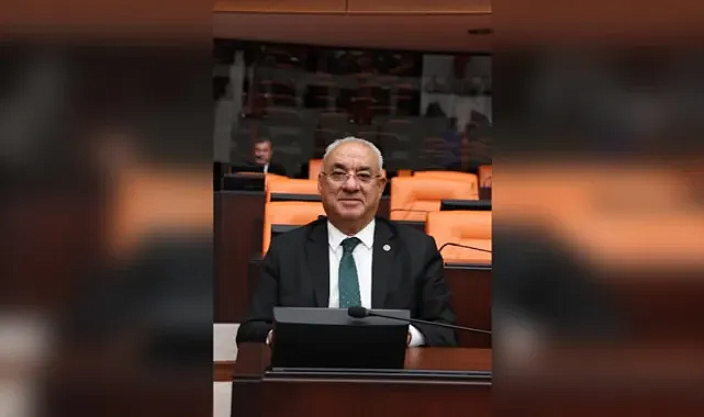 “Gereksiz ve içeriksiz gündemlerle ülke enerjisi tüketiliyor”