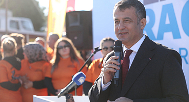 BÜYÜKŞEHİR’DEN ENGELLİ BİREYLERE ÖZEL DRAGON BOT YARIŞLARI