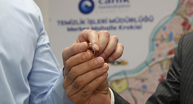 Canik Belediyesi ekiplerine teşekkür etti.