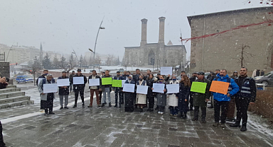 İşleyen: “Erzurum göç veriyor, gelecek eriyor”