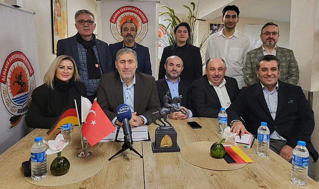 SAMSUNLULAR ALMANYA’DA TEK ÇATI ALTINDA BULUŞTU