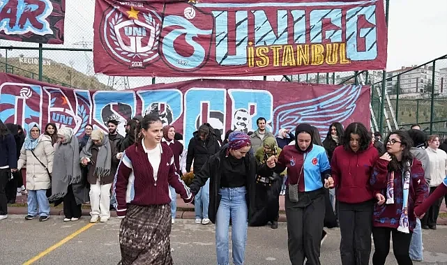 Üniversiteli Trabzonsporlular Keçiören’de Horonla Buluştu