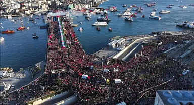 “SİNMİYORUZ, SUSMUYORUZ, FİLİSTİN’İ UNUTMUYORUZ”