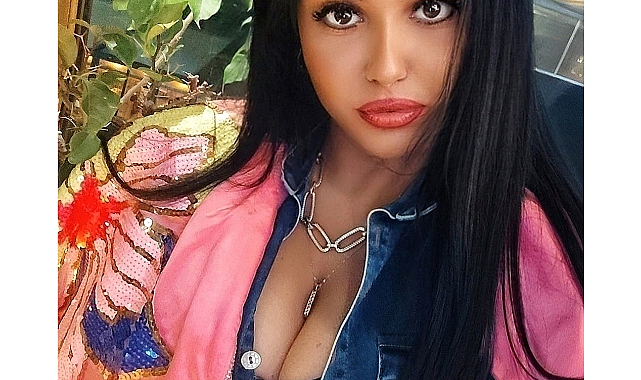 YIKILMAZ'ın Yer Aldığı Kitap Okuyucuyla Buluştu