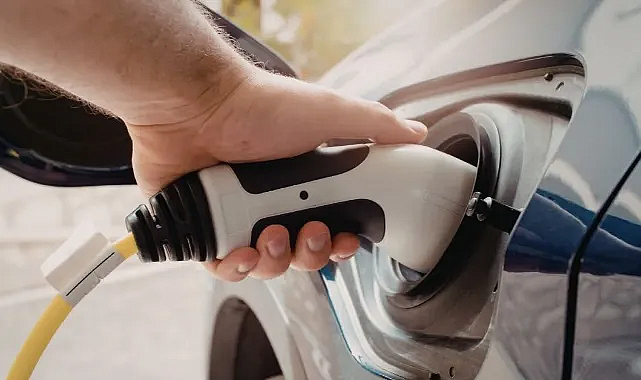 Elektrikli araç altyapısında büyüme sürüyor