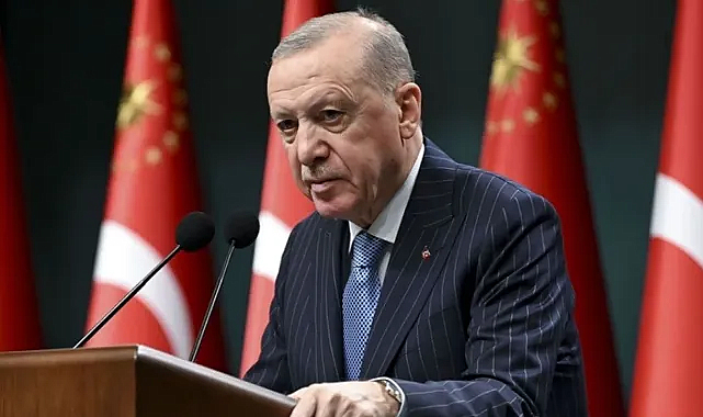 Erdoğan: Depremde yıkılan şehirleri üç yılda yeniden ayağa kaldırdık