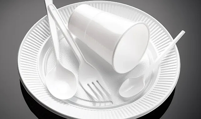 Türkiye’de tek kullanımlık plastik dönemi bitiyor