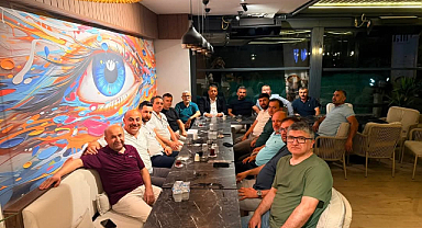 Kavsiyad Mirra Marin Caffe'de Toplandı.