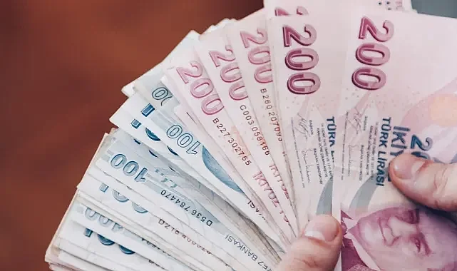Memur ve emeklilerin zam tablosu belli oldu