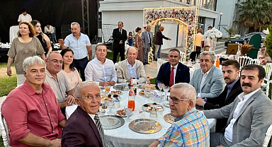 Mutluluklar Diliyorum 