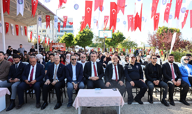 Vezirköprü'de Üniversiteli Gençlere 